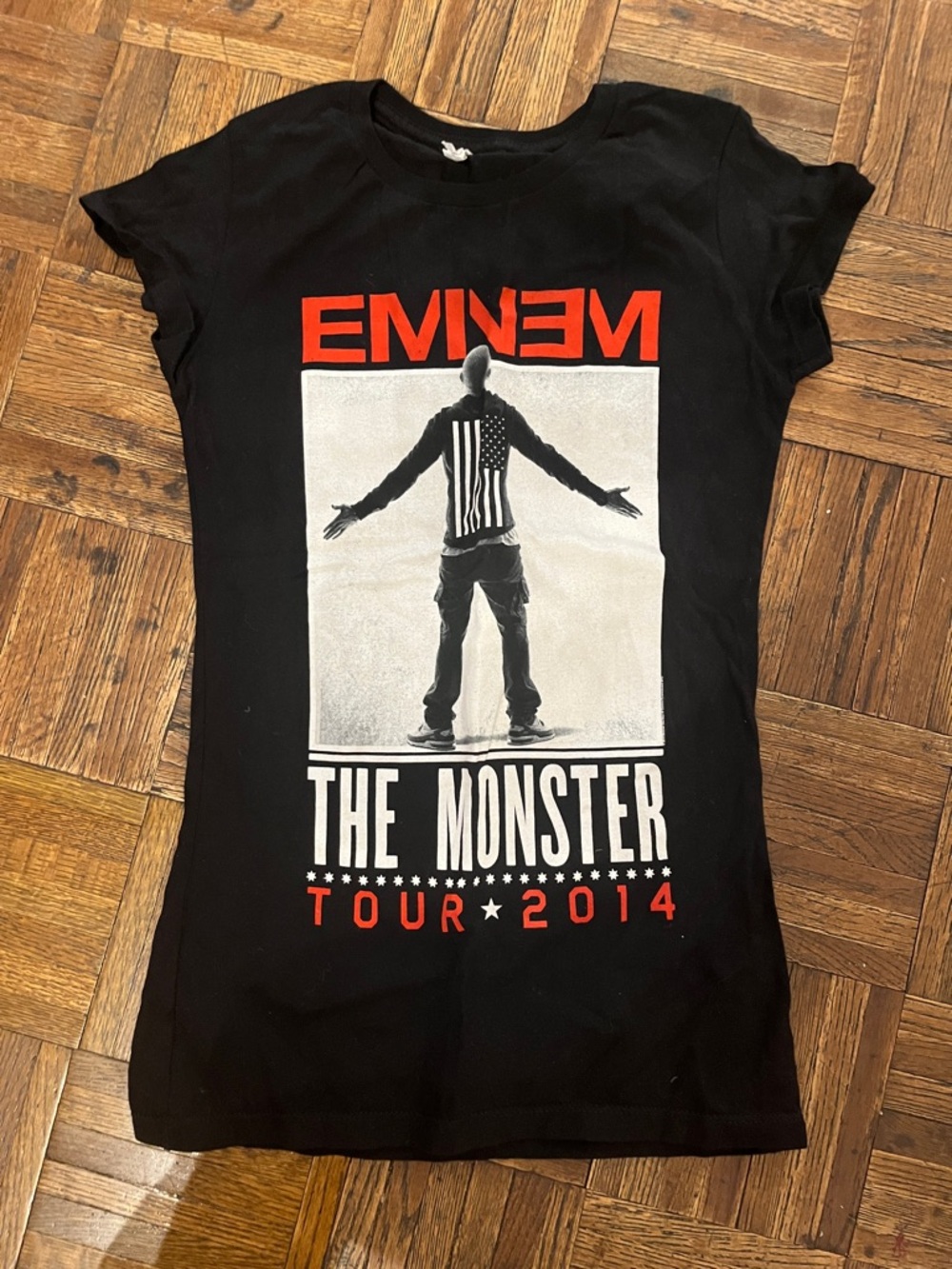 EMINEM 2014 , women’s Med  Black Tee with Red Graphic MONSTER TOUR